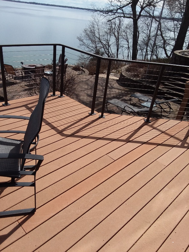 Deck cleaning spicer
