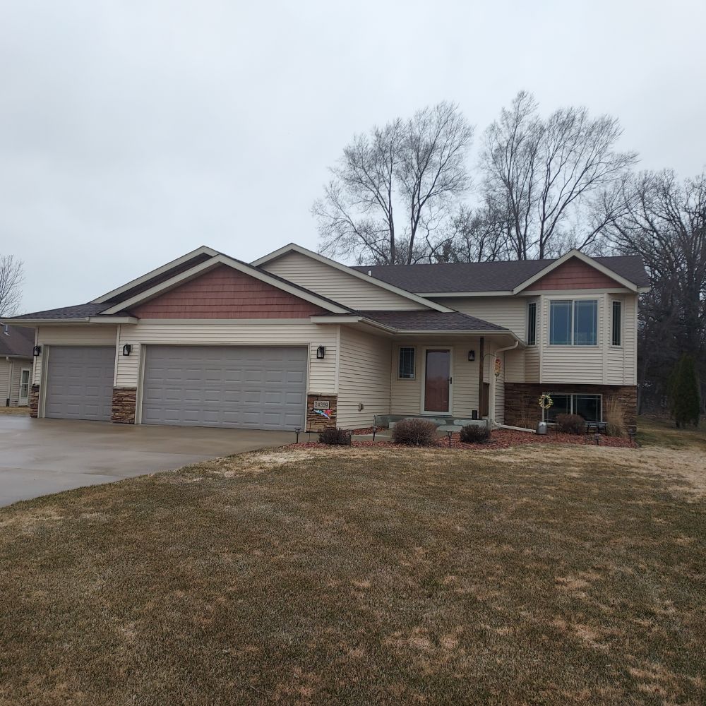 House Washing in St. Augusta, MN