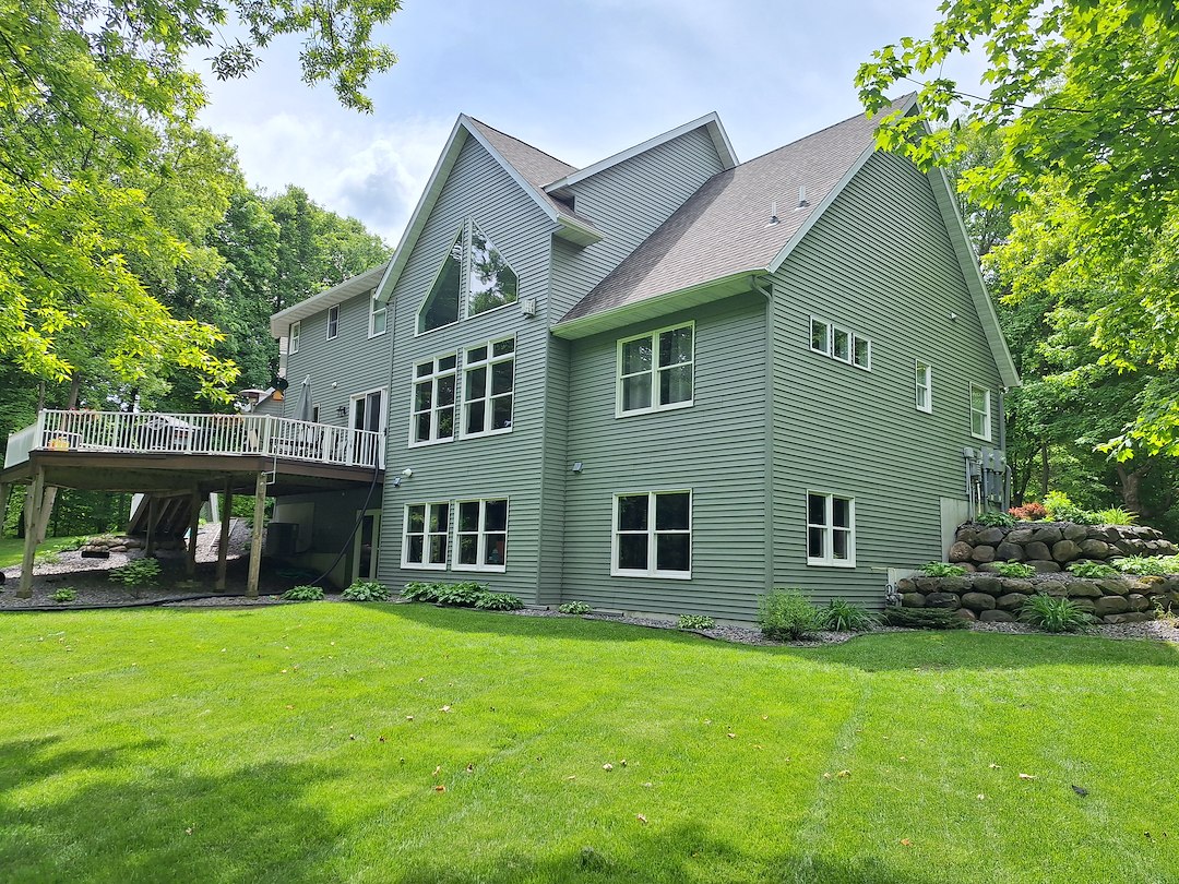 Large House Washing Project in Maple Plain, MN